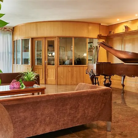Otel Juan De La Cosa