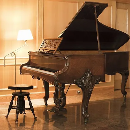 Hotel Juan De La Cosa 4*