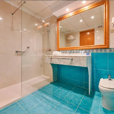 Juan De La Cosa Hotel