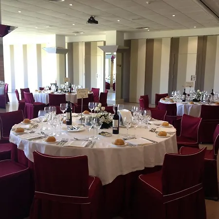 Hotel Juan De La Cosa 4*