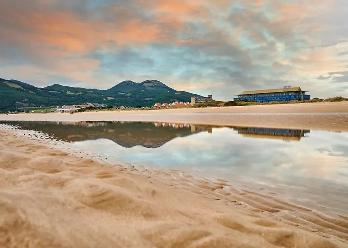 Juan De La Cosa Hotel