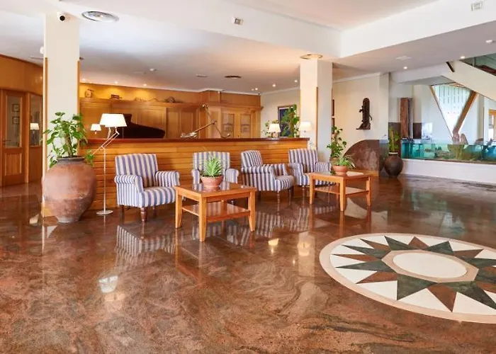 Juan De La Cosa Hotel