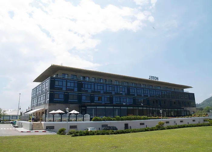 Juan De La Cosa 4* Santona